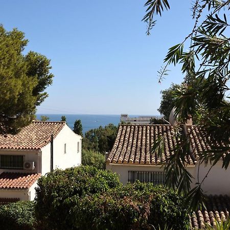 Quaint 2 Bedroom Townhouse With Pool Close To Sea! Benalmádena Esterno foto